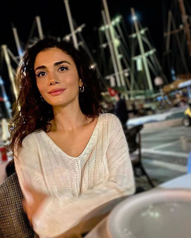 GÜNAYDIN🤍

Mention etkinliği 🎊
Hedef 3000 mention+bol rt ve fav
Etiketler⬇️

ÖzgeYağız #ÖzgeYağız

Mention event 🎊
The target is 3000 mentions+lots of rt and fav
Tags⬇️

ÖzgeYağız #ÖzgeYağız