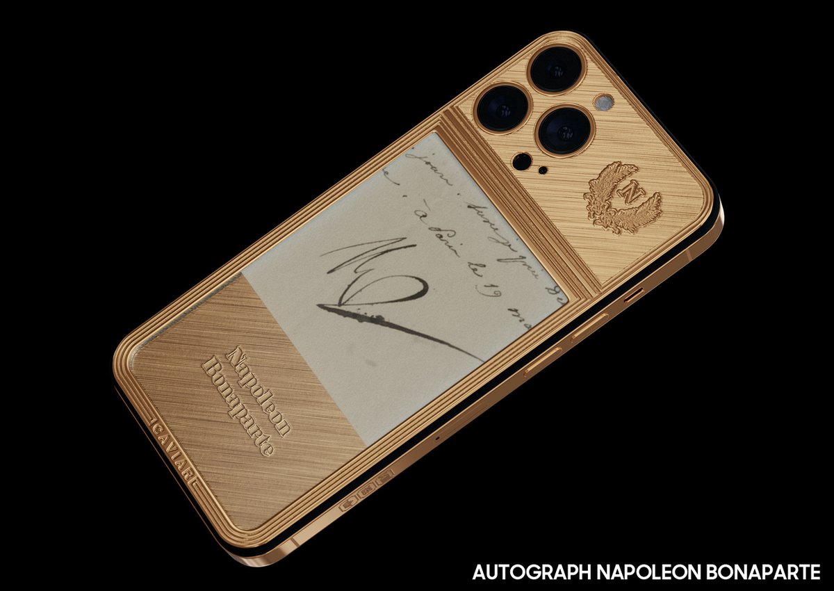 iPhone 13 Pro autographed by famous individuals 👀
nl.letsgodigital.org/smartphones/ip…

- Elon Musk
- Steve Jobs
- Michael Jackson
- Napoleon Bonaparte

YouTube video: Caviar iPhone 13 Pro Limited Edition 🔥
youtube.com/watch?v=Qobqdh…

#iPhone13 #iphone13Pro #Apple #iPhone13ProMax
