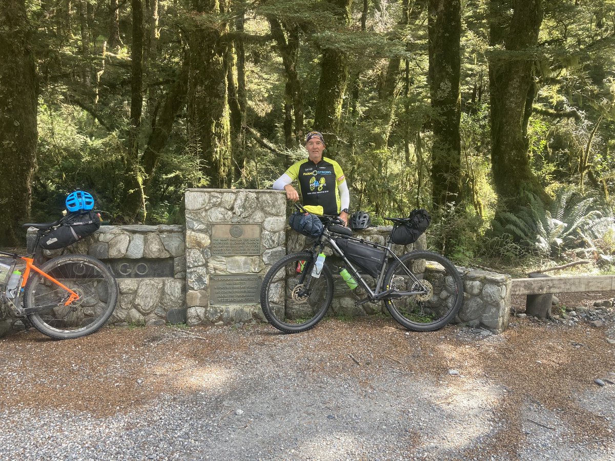 target_focus's tweet image. Lake Hawea tonight. Riding over Haast pass was a highlight for me. Some of the boys are feeling it but doing an epic bike packing adventure without any prep for that to you #TourAotearoa