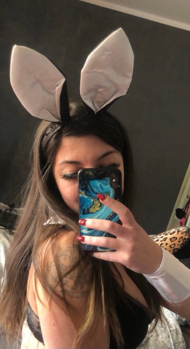 sneak preview! 🐰🐰 #onlyfans #bunnygirl #italiangirl #tattoed #Preview #cosplayergirl https://t.co/QE<a href="/tag/onlyfans"class="tags">#onlyfans</a><a href="/tag/bunnygirl"class="tags">#bunnygirl</a><a href="/tag/italiangirl"class="tags">#italiangirl</a><a href="/tag/tattoed"class="tags"><span>#tattoed</span></a><a href="/tag/preview"class="tags"><span>#preview</span></a><a href="/tag/cosplayergirl"class="tags"><span>#cosplayergirl</span></a>