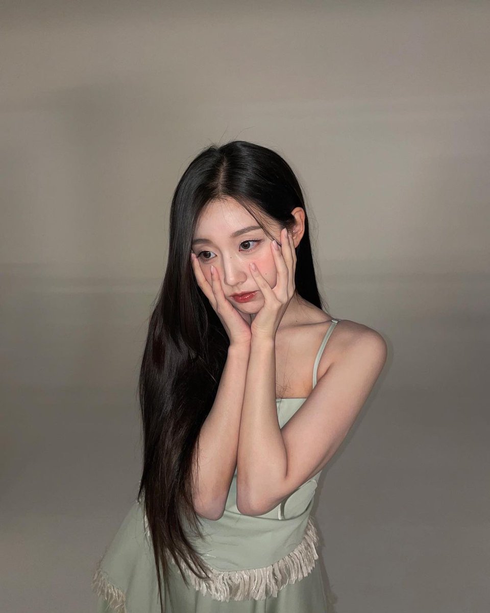 yeinholic's tweet photo. #예인시💕
옝보싶 😭 https://t.co/ZFvDOCFg7w