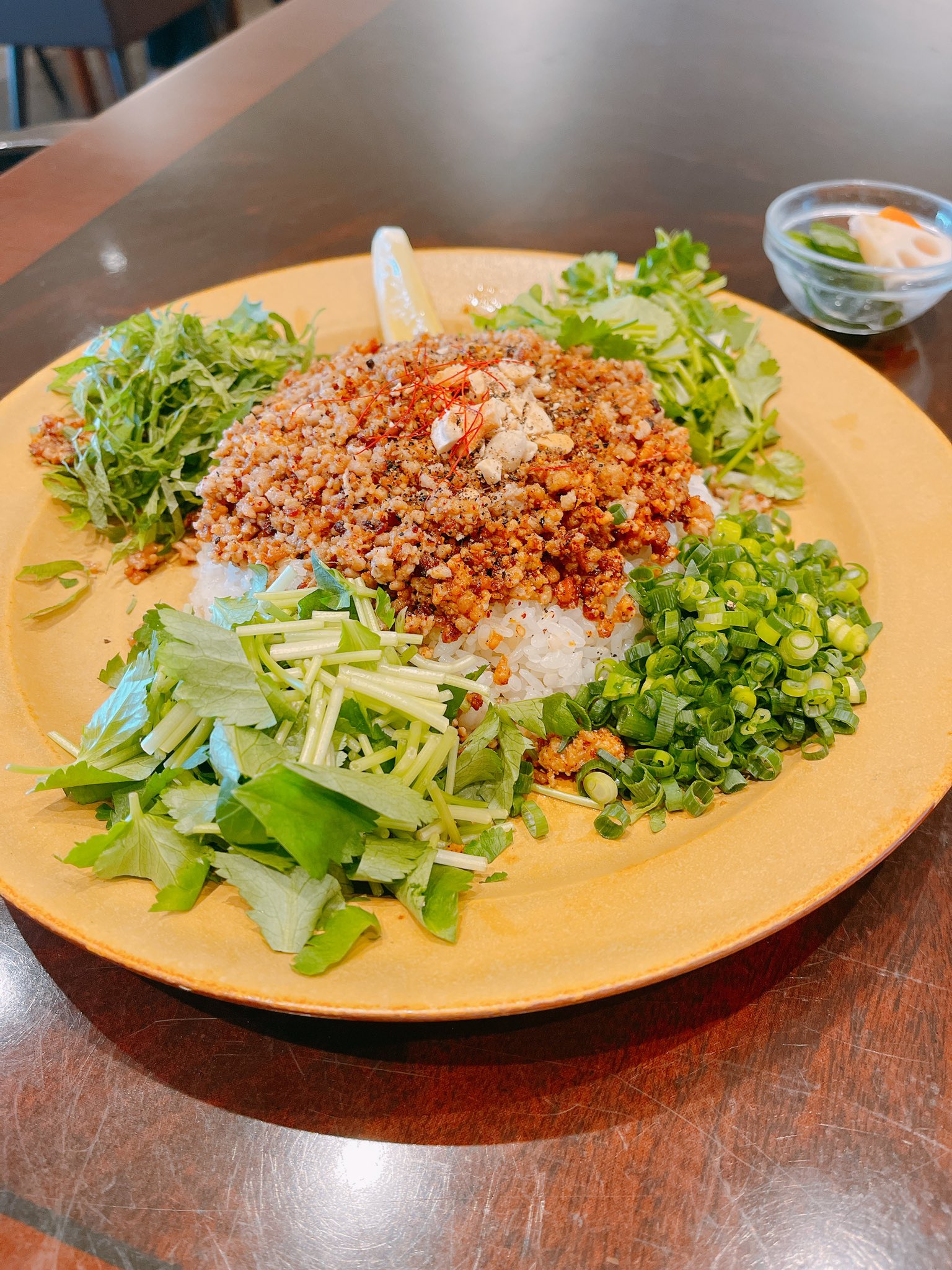 تويتر まがっちょ La Luce Di Speranza على تويتر 二子玉川で映画観た後 気になってたカフェに行ってきました エスニックそぼろカリーめっちゃ美味かった オクシモロン エスニックそぼろカリー T Co Hbpi5cqpb7