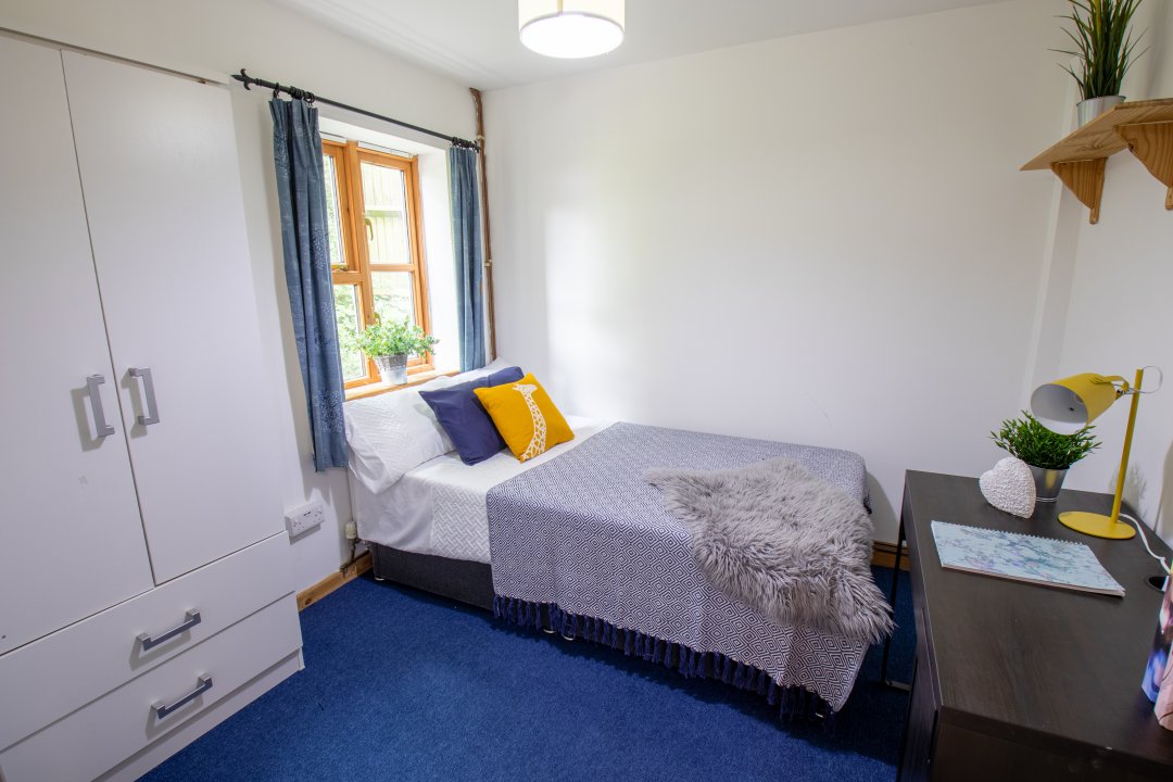 4 Bedroom Properties 🏡

Here is a quick glimpse of some of our 4 bedroom properties still available to students next year 🎓

Like the look of these houses? Look on our website to find our more information or send us an email to info@studentplaces.com 🌐📧