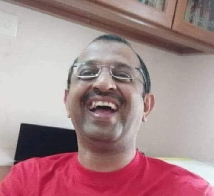 shajeersaji's tweet photo. @vinuvjohn മൂള്ളുമുരിക്കിൽ കേറി ഊർന്നിറങ്ങ് മലരേ ഇച്ചിരി ശമനം കിട്ടും… https://t.co/orMKdhIHQB
