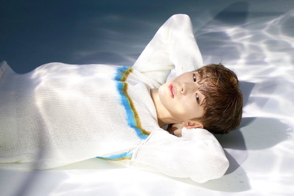 worldwide_mx's tweet photo. [#wwmx_voyager]

@OfficialMonstaX's Kihyun the 1st single album 'VOYAGER' is the best selling M-SOLO album in 2022 based on Hanteo pure sales.

#MONSTAX #KIHYUN #기현 #VOYAGER https://t.co/kDx1fMDemP