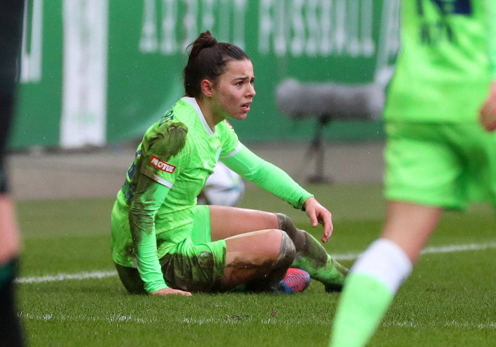 FidoMedia's tweet photo. frauenfussball via@FidoMedia 
#DieLiga MI⏰ 14.00 Uhr @SCSandFrauen im Aufwind, aber Spitzenreiter-Anwärter @VfL_Frauen zu Gast. Zweimal wegen Corona-Fällen verlegt, soll es nun in der #ADAMSArena klappen. Lena #Oberdorf bei Gästen wieder fit.

https://t.co/HxOx9zZusE https://t.co/ATyy6G5vpM