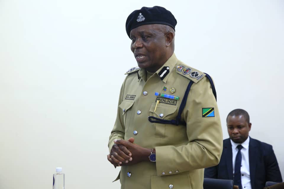 Katika kipindi hicho, Jeshi la Polisi, limeendelea kuwa Mwanachama na kuimarisha uhusiano kati ya Jeshi la Polisi Tanzania na Mashirikisho ya Majeshi ya Polisi Barani Afrika, Ukanda wa Afrika Mashariki, Kusini na Duniani (EAPCCO, SARPCCO, AFRIPOL CAPCCO&INTERPOL).