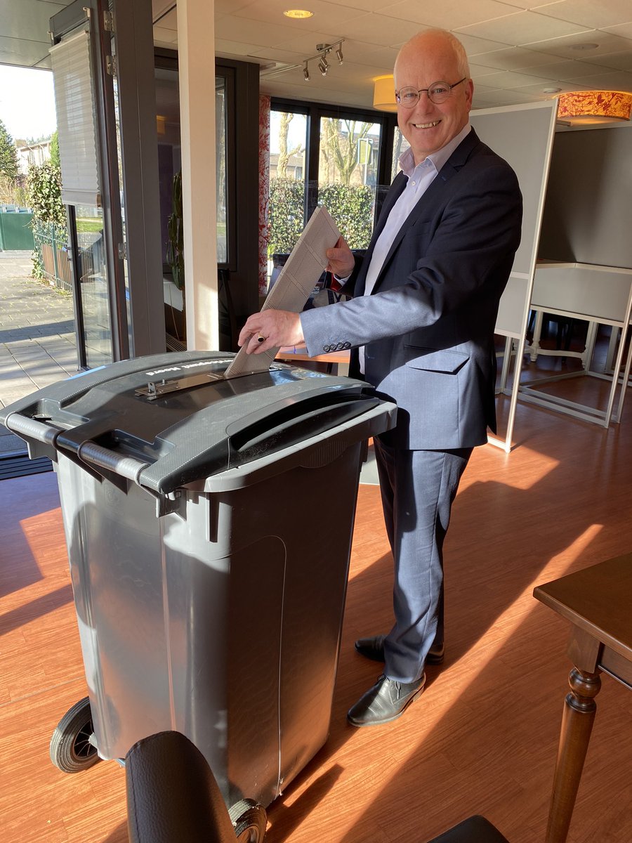 Wethouder Fluitman stemt