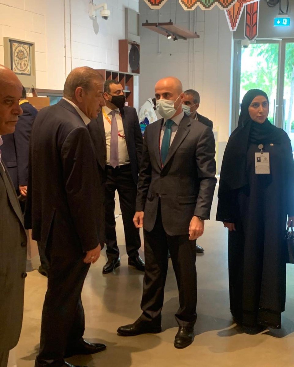 expo2020jo's tweet photo. رئيس مجلس النواب معالي المحامي عبد الكريم الدغمي يرافقه كل من النائب صالح أبو تايه والنائب أسامة القوابعة والنائب محمد المرايات، يزورون الجنا�� الأردني المشارك في اكسبو 2020 دبي.

#الأردن #اكسبو٢٠٢٠ #دبي https://t.co/eQLGyIM33N