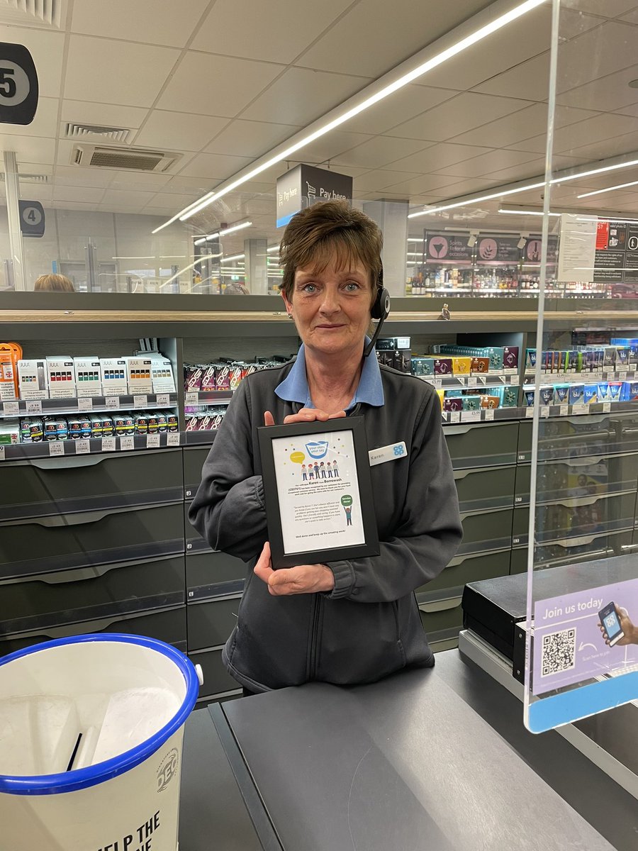 GWimhurst's tweet photo. Lovely to present this to Karen @coopuk Borrowash (Derbys) #CE07 a fabulous colleague whoβs adored by the customers who visit her Co-op π β¦ βitβll take pride of place on my mantelpiece β. @AyshaKhalid__ @coopukcolleague @KateGraham03 https://t.co/69VZqFBGae
