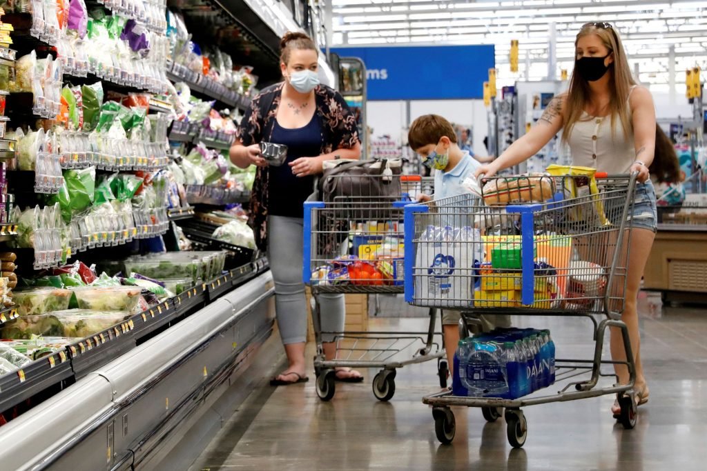 FoodProfessor's tweet photo. With higher food prices, are Canadians now using more coupons? Find out next week, March 22 with our latest report on how Canadians are trying to save at the grocery store these days. https://t.co/RgxQBhuIWx