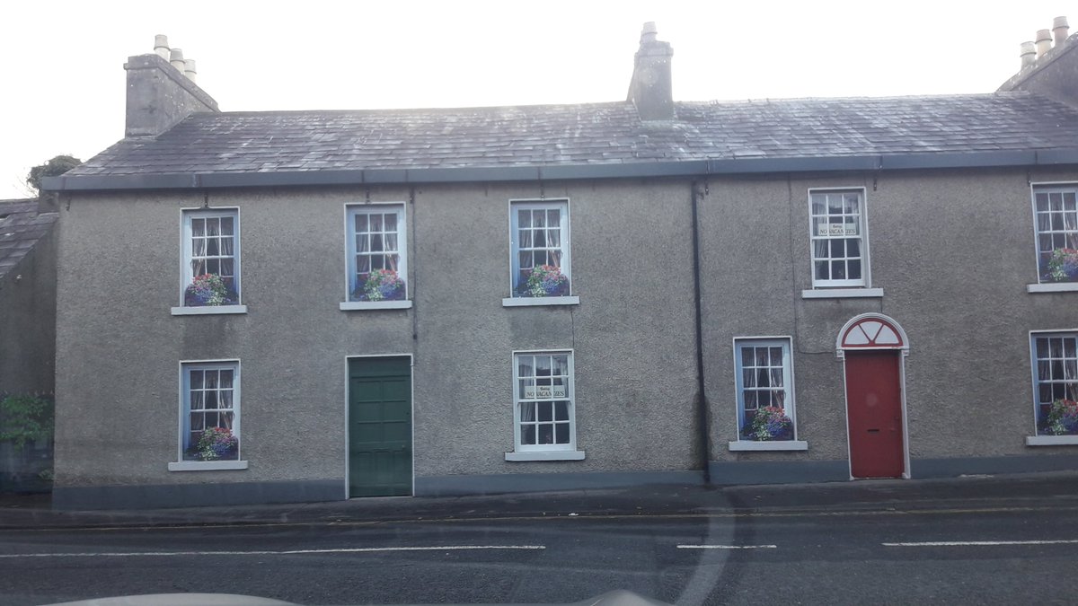 mtcmolloy's tweet photo. @frank_oconnor @judesherry @anoisagency This piece of dereliction in oranmore reminded me of you Frank! Right on the main street... poss suffering from heavy traffic on a street @oranmoreDOTie should and could pedestrianise. #whenuseeit https://t.co/oDwXM1EP2M