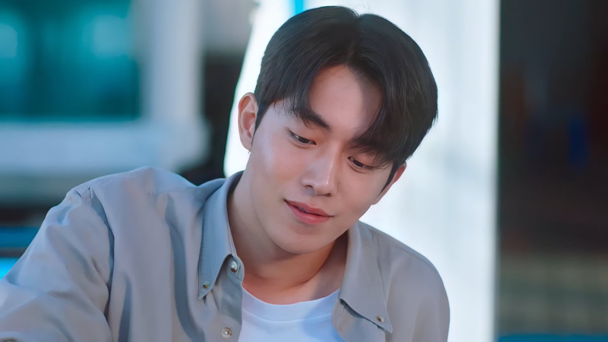 njhveinpolice's tweet photo. NAM JOOHYUK : THE MAN STRAIGHT OUT OF A MANHWA 

🧵 https://t.co/Q0BjbkRdSG