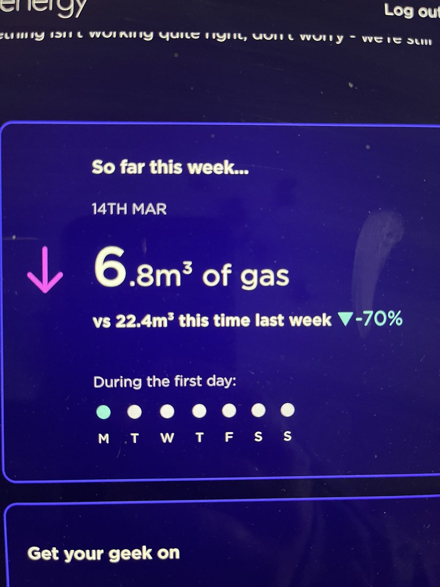 sarah_go_green's tweet photo. Anyone else checking their @OctopusEnergy dashboard to see if their energy use is going down by making improvements? The #winterwokout is now #springworkout for me! By sorting the stuck thingy, which the gas man didn’t charge me for my gas consumption has dropped so much! https://t.co/v4g5F1655X