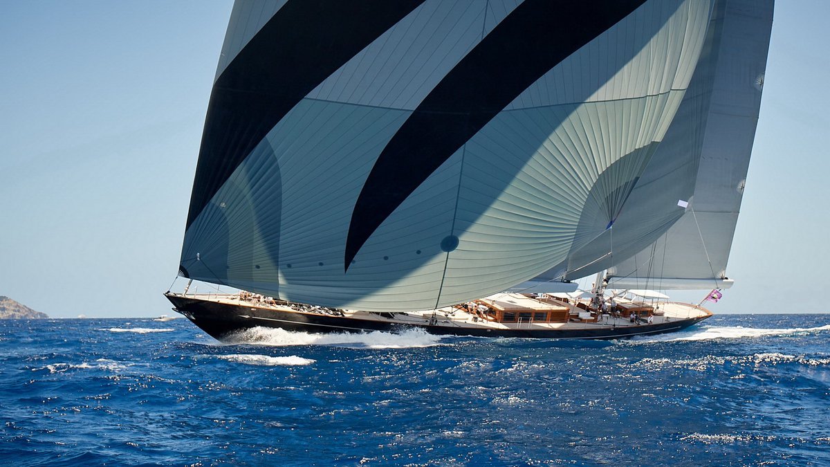 Royal Huisman tweet media