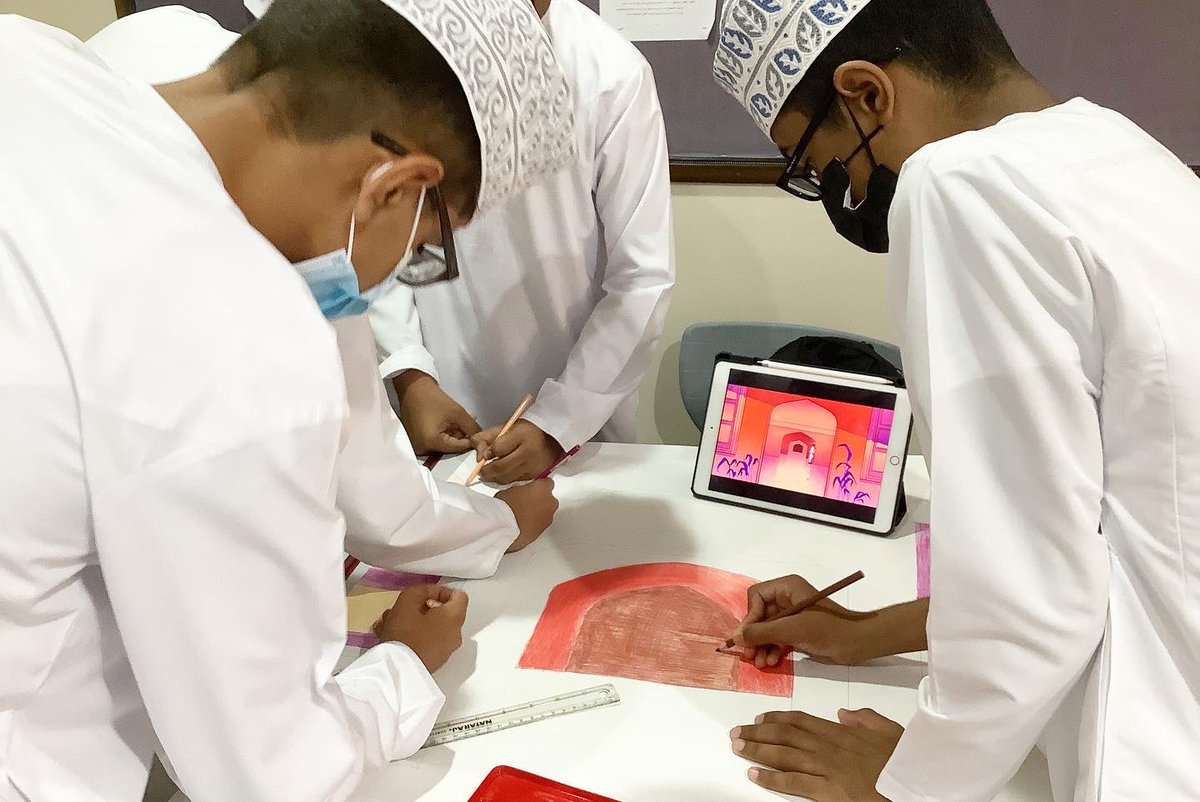 alraneemschools's tweet photo. Grade 8 students creating magnificent drawing of Traditional Omani Doors .
#builtinenvironment #traditionalomanidoor #creativedoors https://t.co/QsVihZFSC7