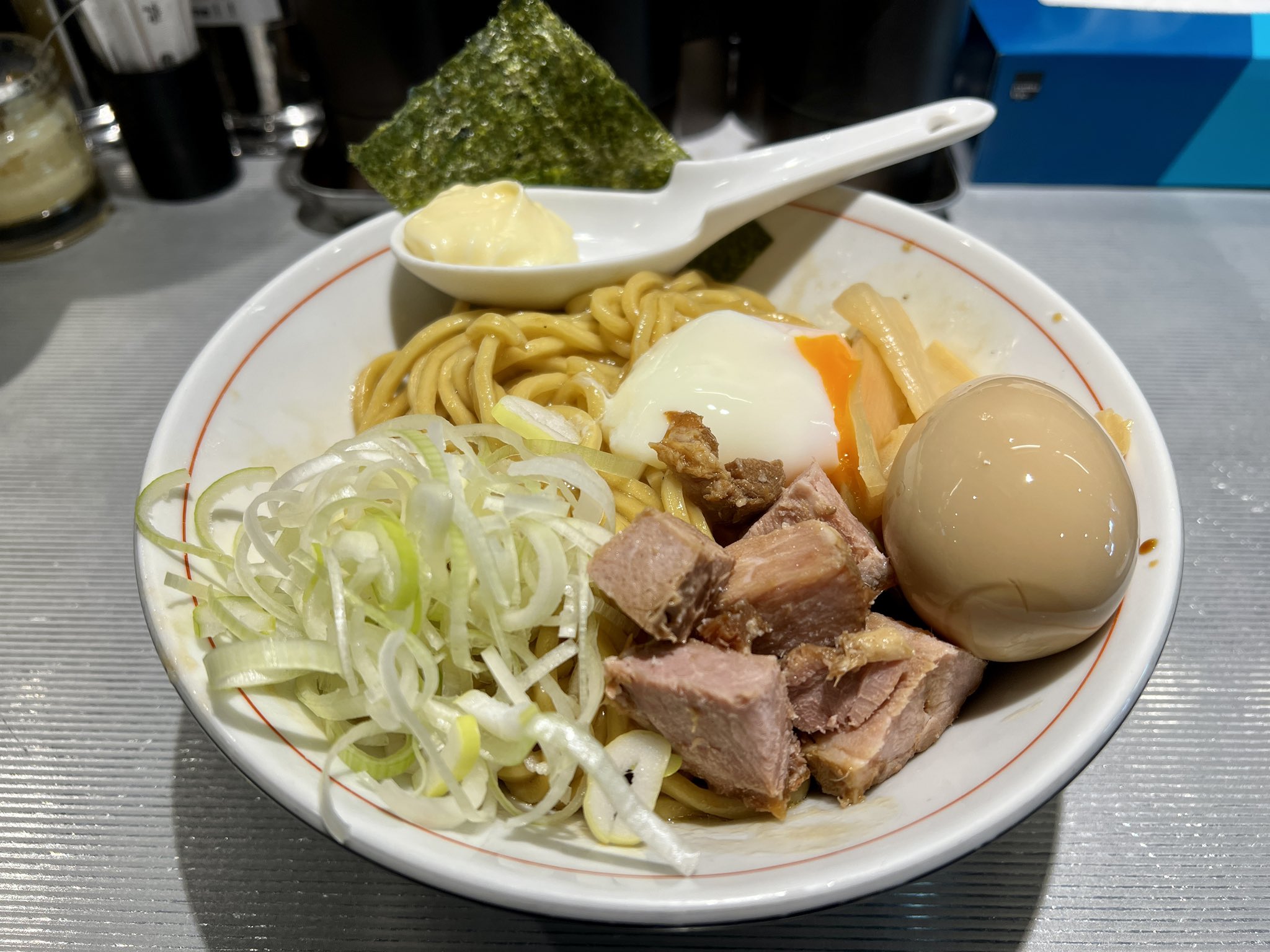 あまたけ ランチは 麺屋じゃいあん さんへ 昔王道油そば 300g 800円 ランチ味玉 50円 お店は 花小金井駅の北口です 花小金井 麺屋じゃいあん 油そば 味玉 ランチ ハナコガネーゼ T Co Urqk0nvkcv Twitter あまたけ ランチは 麺屋じゃいあん さんへ 昔王道油そば 300g 800円 ランチ味玉 50円 お店は 花小金井駅の北口です 花小金井 麺屋じゃいあん 油そば 味玉 ランチ ハナコガネーゼ T Co Urqk0nvkcv Twitter