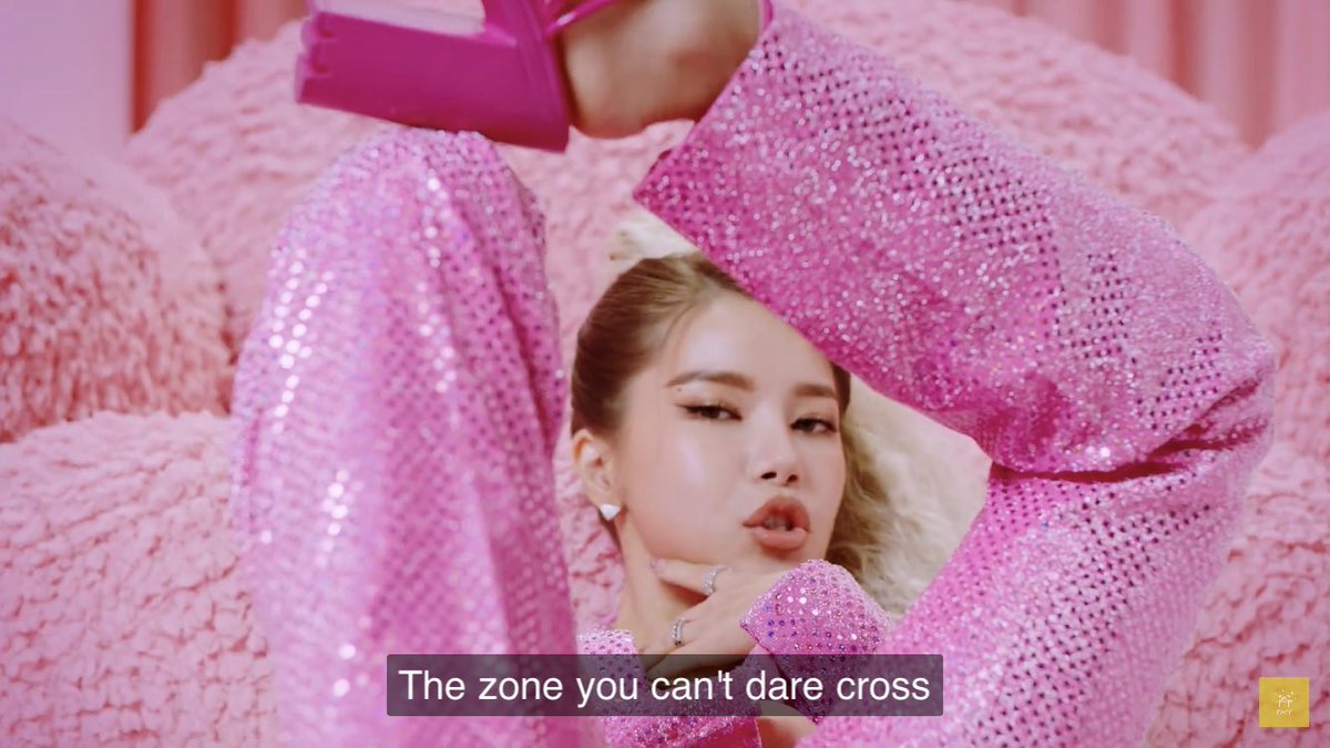 michyongsun's tweet photo. INSANITY SHE’S INSANE https://t.co/JojZzdlN1D