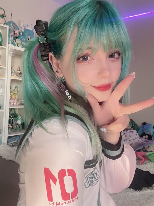 Twitterのコスプレ画像34