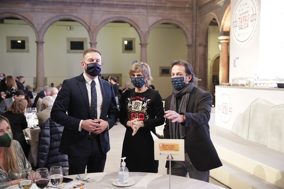 comoju's tweet photo. La Xunta recupera 'De Tapas por Galicia' para poner en valor la profesionalidad de la restauración gallega https://t.co/xcQ4Avc8UV #DeTapasxGalicia @Xunta @Turgalicia https://t.co/1hvKCrai9S