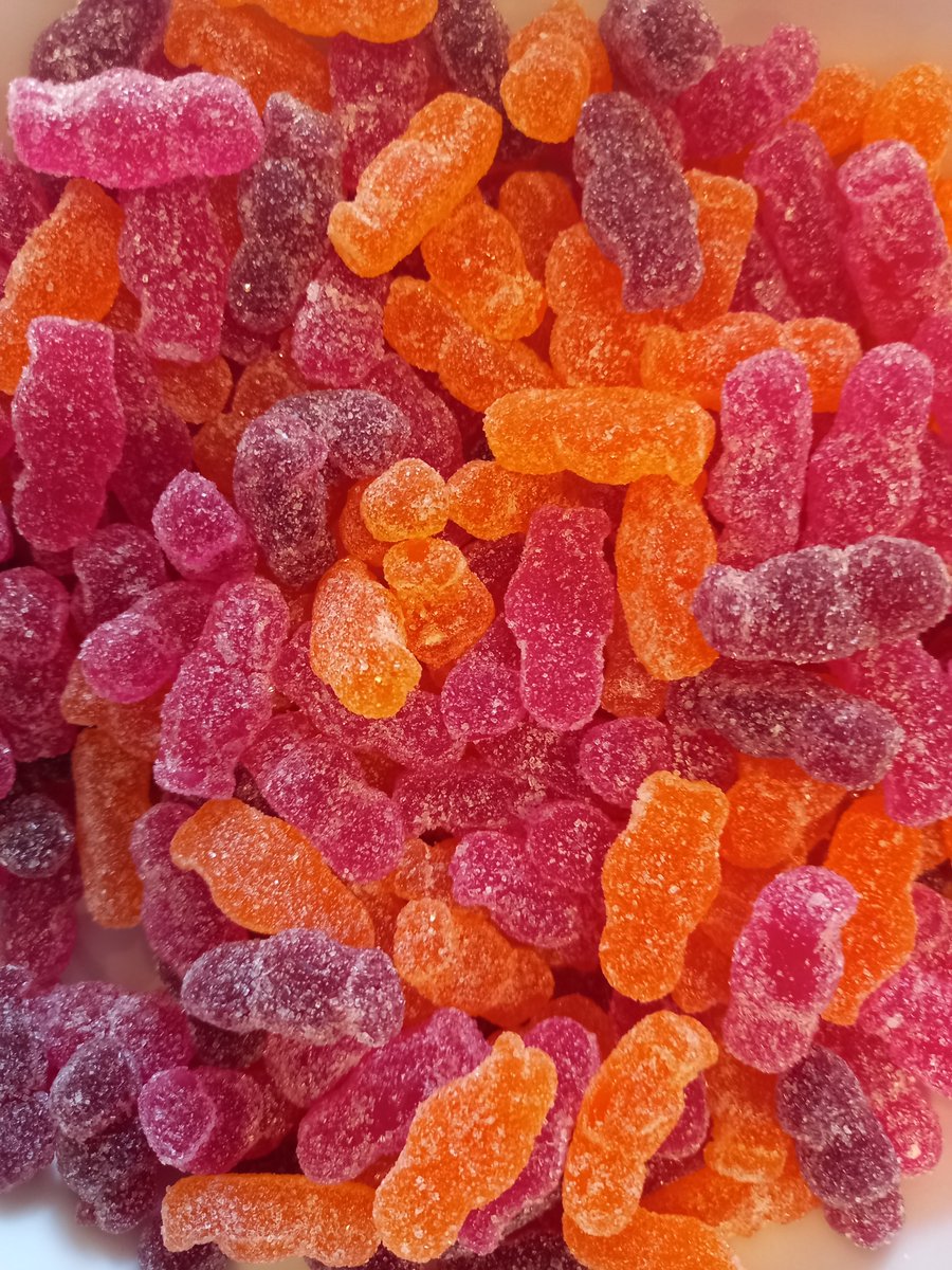 golferscbd's tweet image. If you haven't had a #GolfersCBD trial pack of gummies yet now's the time 💪 We're looking for 100 trialists interested in giving their game a boost this weekend 🏌️‍♂️ Just reply with where you're playing &amp;amp; we'll be in touch 👊 Get more from your game with us this Spring ⛳️