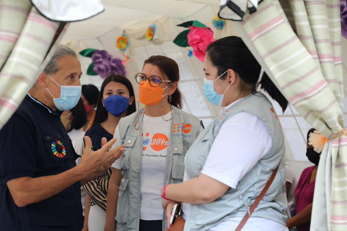 planphilippines's tweet photo. PHOTOS: Through the support of @UNFPAph and funding from @UNCERF, we are delivering life-saving GBV response and prevention interventions with #WEAVERS through women-friendly spaces in areas affected by #TyphoonOdettePH 

📍Bontoc Municipal Hall - Women-Friendly Space https://t.co/lwBIzO3W0d