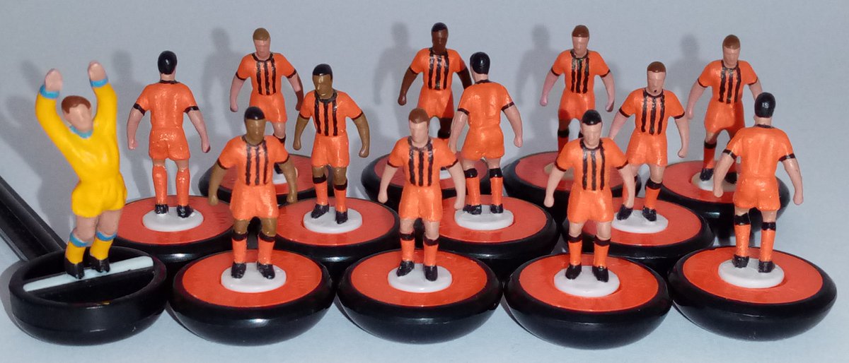 SuperFooty_com's tweet photo. Having a clear out and will be putting selected items on eBay until the end of March https://t.co/3lNbKLi3TI https://t.co/tnlCgEdoLT