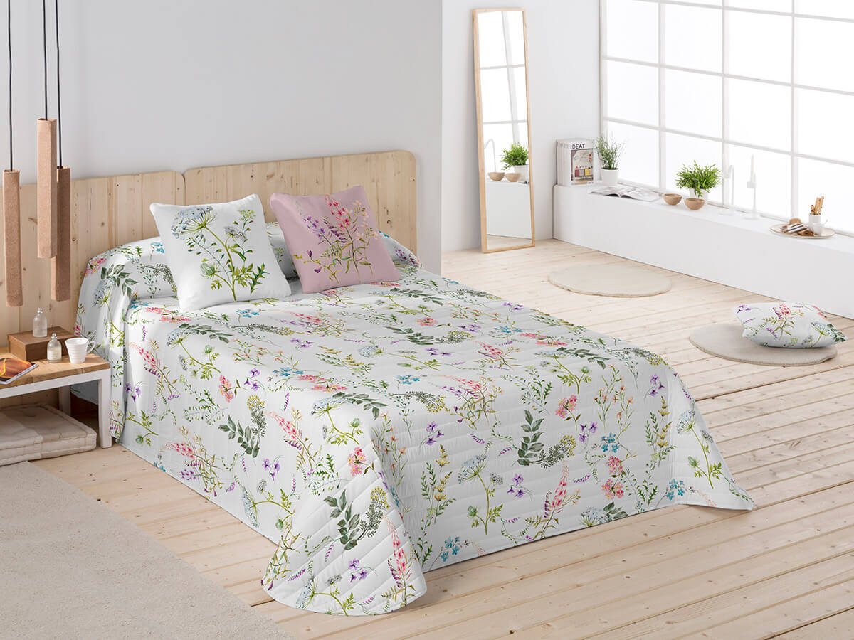 Ciberdescans's tweet photo. Novedades pensadas para preparar tu dormitorio para esta #primavera 💐

El Cubrecamas Maeva de Naturals es la prenda perfecta para darte un abrigo fresco y ligero durante los meses de entretiempo 🍃

Dale un nuevo aire floral a tu cama >> https://t.co/Fhb3FfKT7G https://t.co/kjc1baaq19