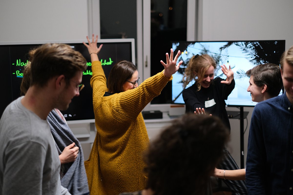 TRENDONE tweet media