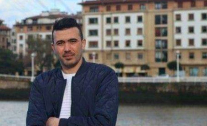 altamiranoMLG's tweet photo. Mohammed ben Halima puede ser el próximo activicta argelino que el Gobierno de Pedro Sánchez entregue al gobierno militar de Argelia vía @HoraAfrica 
https://t.co/NvxKPXU8X3 https://t.co/mts3zfWHCm