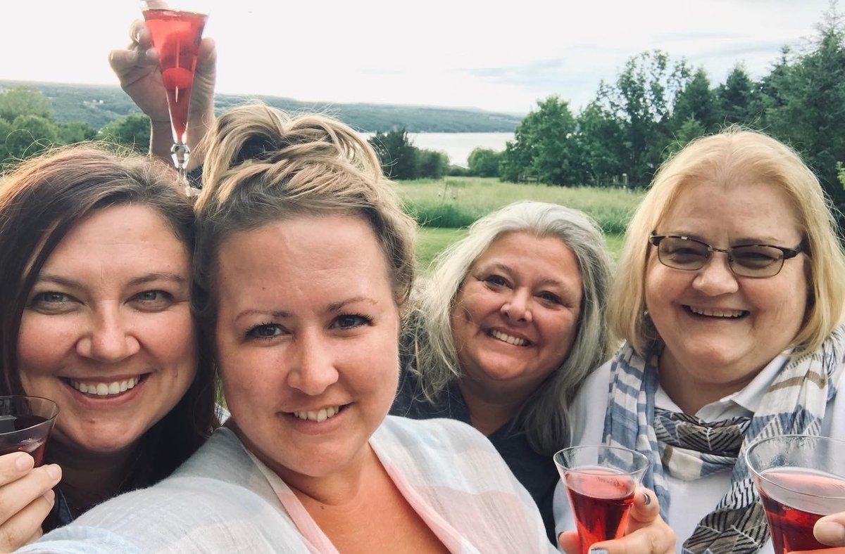 GPCInstitute's tweet photo. Have you found your people through your #GPC? These four did and created a "Friendship CMP Scholarship" in response to being blessed to give back. They encourage you to do the same: https://t.co/lrzPQ0FCUs #WeAreGPCs #PayItForward #GiveBack #RecertifyGPC #Grants #GrantPros https://t.co/sZnBSqoPKt