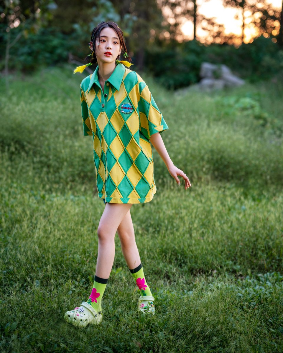 crocsJP's tweet photo. グローバルエナジーアンバサダーのオーヤン・ナナ
セロリーグリーンのクラッシック クロッグがお似合い💚
こわしくはこちら:
https://t.co/EvgaubD104
#クロックス #ジビッツ #Crocs #Jibbitz #オーヤンナナ #Celerygreen https://t.co/BlfNzkheSU