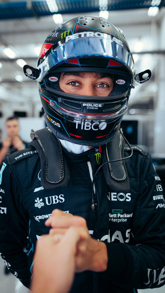 Morning Team! We’re starting today off strong with #WallpaperWednesday 🤩

You know what to do… 😎