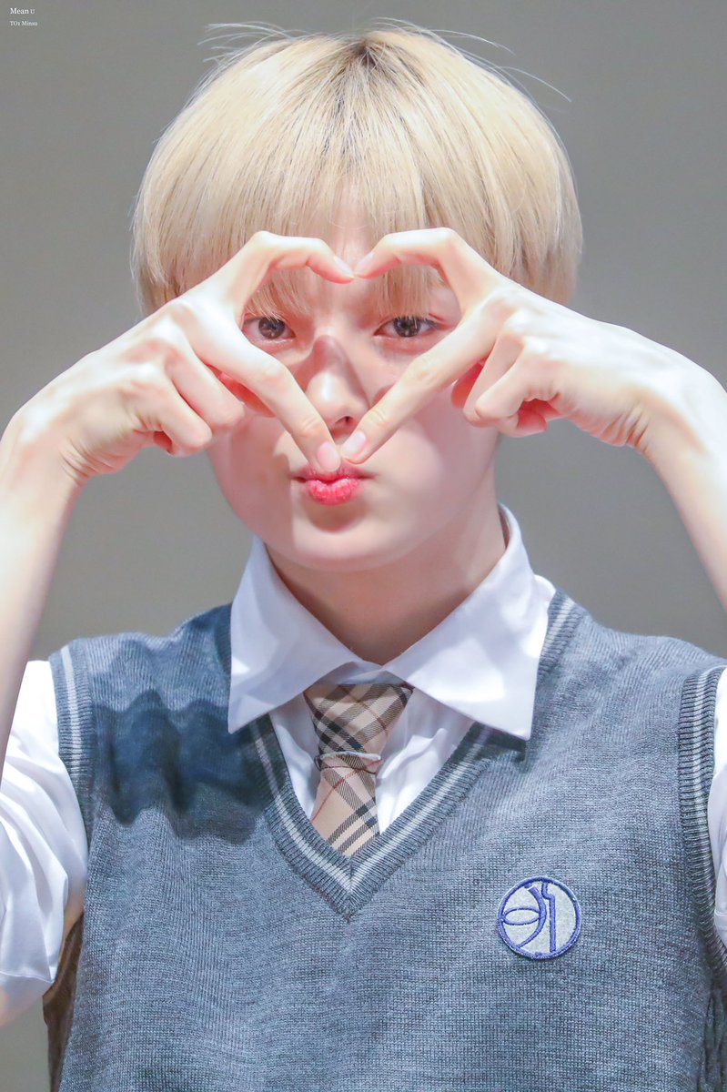 MeanU0320's tweet photo. 211127

#TO1 #티오원 #MINSU #민수 https://t.co/Smto9tNPM9