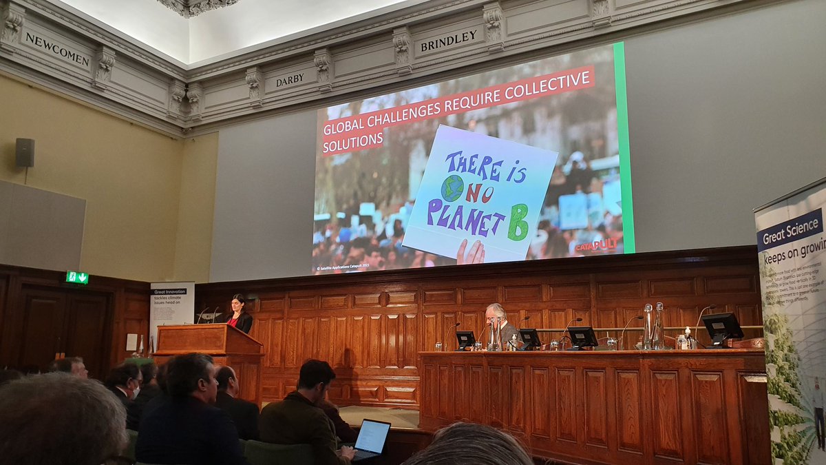 'There is no planet B' - Sonia Pietosi  from <a href="/SatAppsCatapult/">Satellite Applications Catapult</a> speaks about how space playing a key part in building a #sustainable and resilient global food systems #agritech #innovation #GCTA22