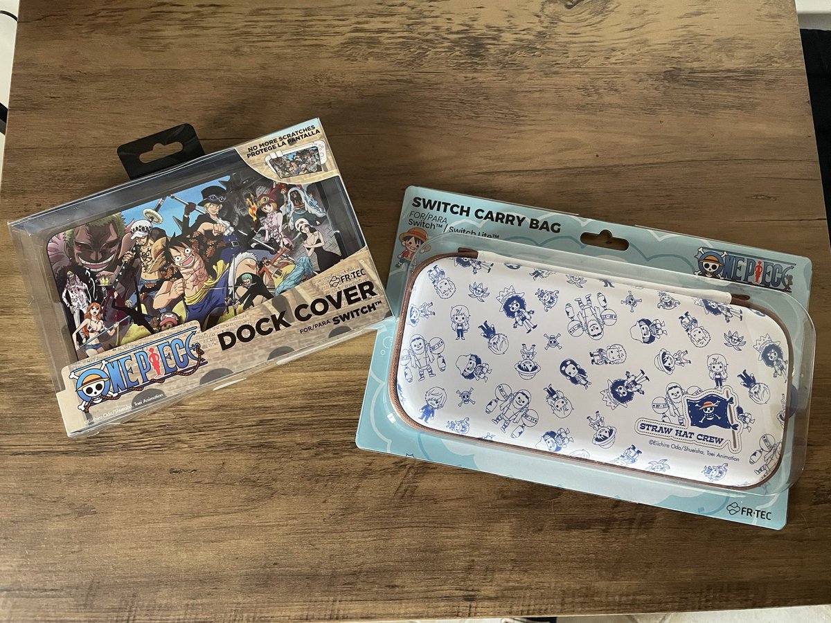 Quintocerrado's tweet photo. SORTEAZO!

El equipo de @frtecgaming me manda este pedazo de pack para sortearlo entre todos vosotros!
¿Eres un frikazo de la Switch? Es tu oportunidad nakama!

Solamente tienes que:
- Seguirme a mi y a @frtecgaming 
- Dar RT a este Tweet https://t.co/sVfq6ODPCV