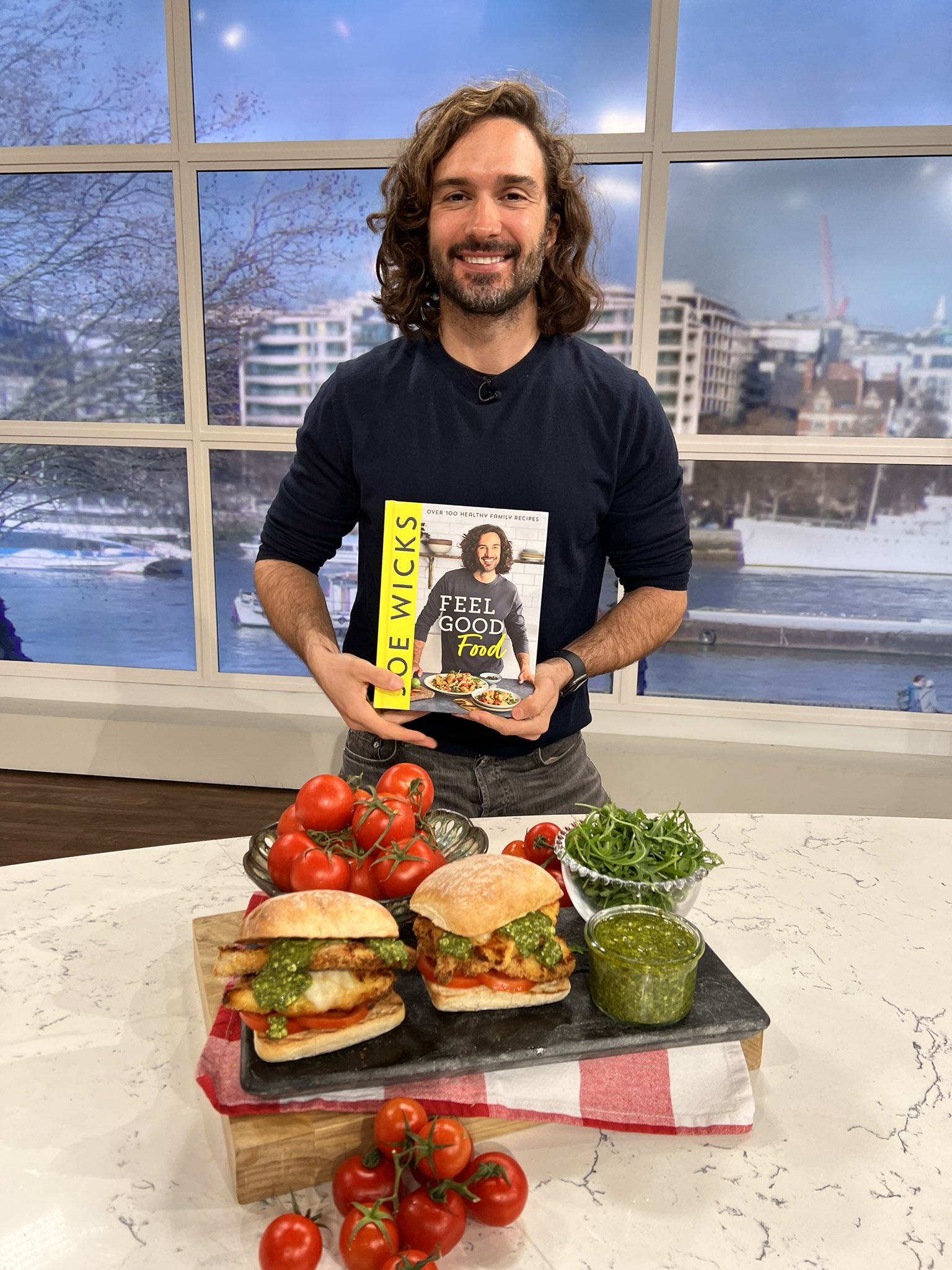 Joe Wicks on Twitter "I’ll be cooking live on thismorning at 12.15 📺