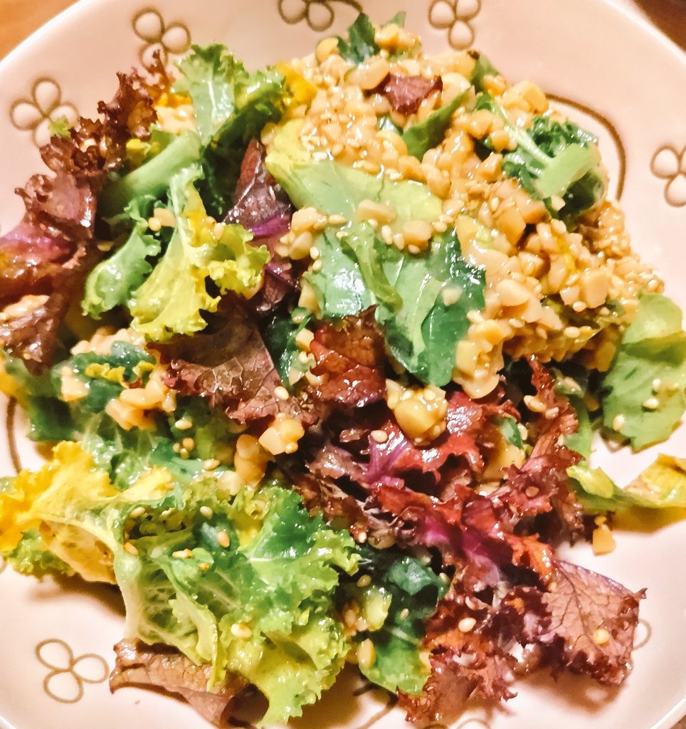 anna9019's tweet photo. 今日の夜ごはん。
キャベツと鶏肉西京漬けの蒸し焼き
ルッコラとひきわり納豆のチョレギサラダ
豆腐入りうどん(旦那氏作)、
#BREWCCORY さんのクラフトビール🍻
#おうちごはん https://t.co/OqtJ1ORBq7