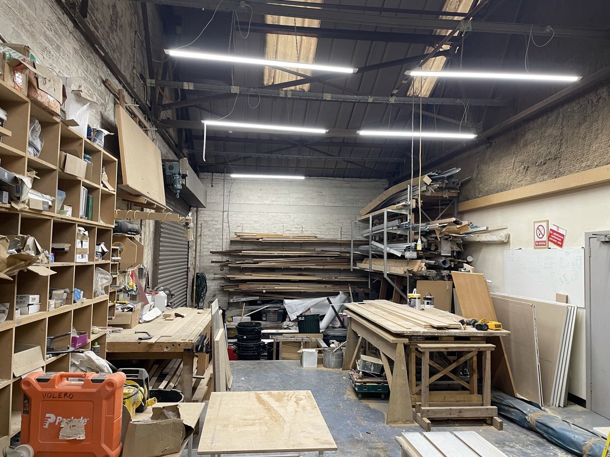 Lapsleymcmanus's tweet photo. New to the market - For Sale: Workshop &amp; Offices at Block 7 Unit 4 Chapelhall Industrial Estate, Airdrie 2,422 sq.ft / offers over £150,000 https://t.co/7SXkRpFrxl https://t.co/7WUjitTERs