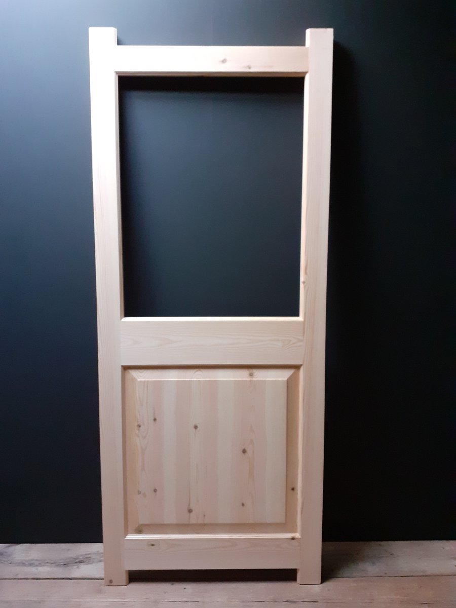 A unique, one off internal door for my customers at Kingston St Mary near Taunton.

#Joinery #Woodworking #Somerset