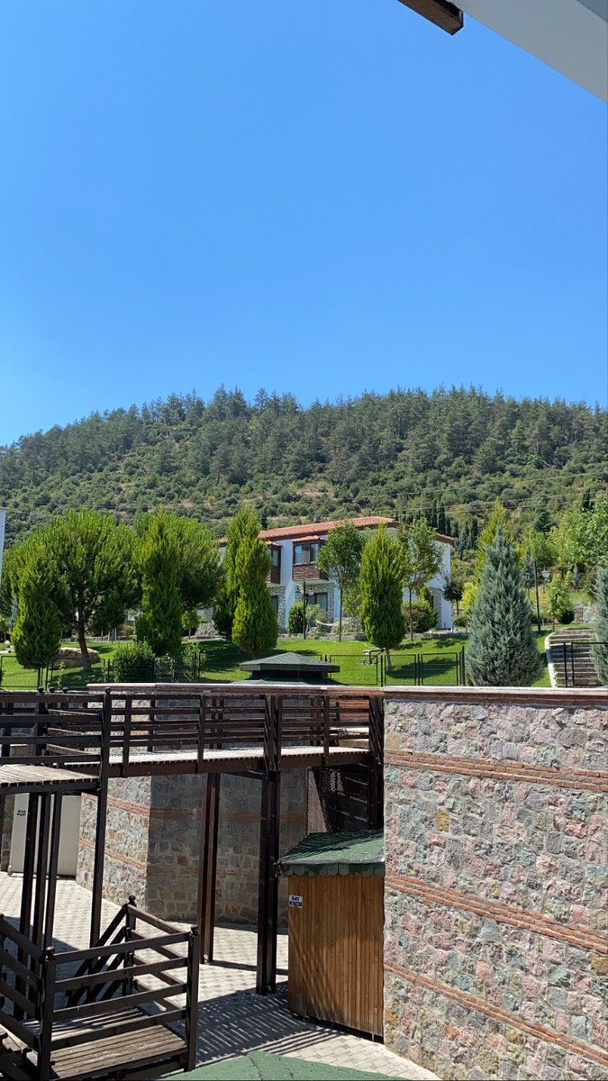 obamtermal's tweet photo. Bu hafta sonu bir tatlı huzur almaya gelin. Rezervasyon 02665411010☎️ #ObamTermal #tatlıhuzur #Huzur #SağlıkDoğasında #Keşfet #Aile #keşfetteyiz #Sındırgı #Balıkesir #HaftaSonu #Cuma #Terapi #şifa #MuhafazakarOteller #çocuk #alternatifturizm https://t.co/ejoauOMieL
