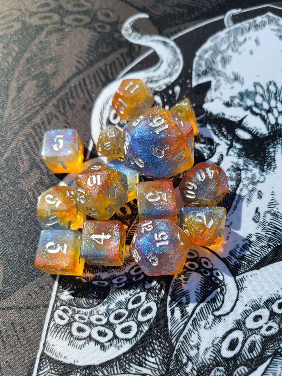 KrakenDice's tweet image. It's international GM/DM day. 
This seems like a perfectly reasonably cause for us to give away some dice. 

Retweet and tag your dm for your chance to win a set of dice for yourself and your DM. 

2 random responses will be selected as winners Saturday, March 5th.