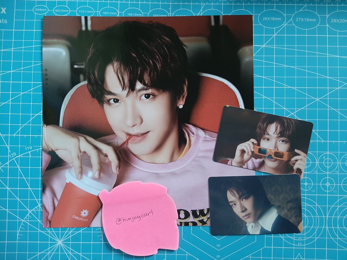 hunjaycart's tweet photo. (help rt) wts lfb ph #hunjaycartsells 

N.Flying SG 2022 mem set
✅ dongsung
✅ jaehyun

→ 230php ea mem set
→ onhand
→ payo / 2 days reservation

reply or dm to claim!

## nf nflying nfia 2022 seasons greeting member set dongsung jaehyun https://t.co/PT4MXIYlA8