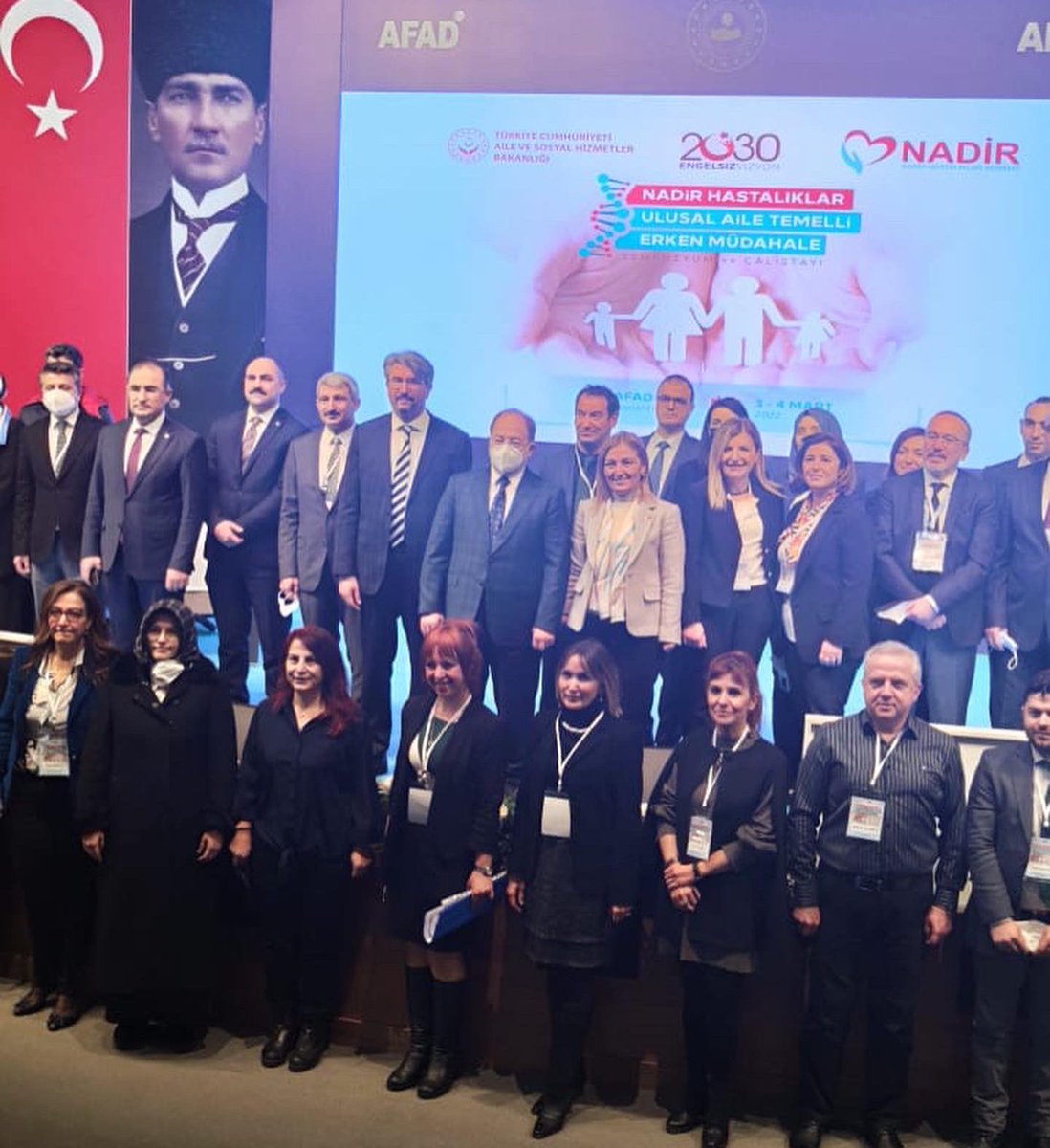 GDH_GSD's tweet photo. Nadir Hastalıklar Sempozyumun ve Çalıştayına gurubumuz da katıldı. Nadir hastalıklar paydaşı Sivil toplm kuruluşları temsilcileri, bürokratlarımız ve bilim insanlarımızla birlikte sorunları ele aldık, gelişmeleri değerlendirip,ihtiyaç analizi ile çözüm yollarını birlikte aradık💐 https://t.co/VYz0LHX7MM