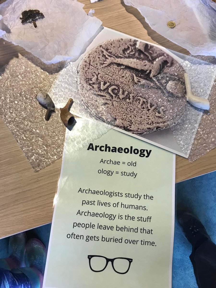 Thank you <a href="/PendleHillLP/">Pendle Hill Landscape Partnership</a> for running a fantastic family archaeology event last weekend at #ClitheroeCastle! 

Everyone had a super time sieving, making replica pots and learning about all things archaeology. 

#shoutoutsaturday #archaeologyforall