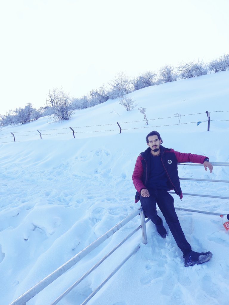 imbibas7's tweet photo. ❄ ❄ https://t.co/RkjTcUmX9K