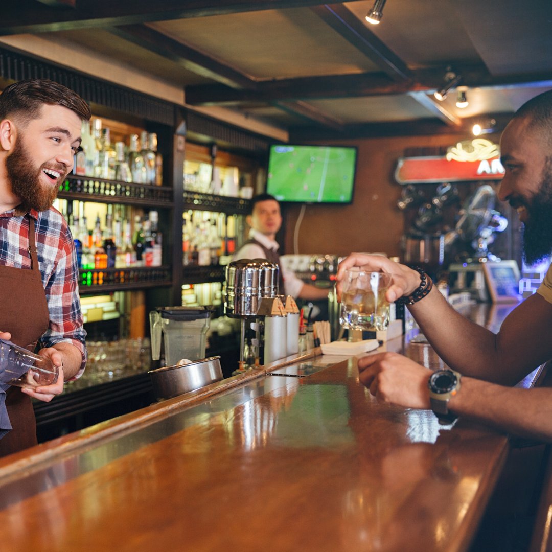 acesbarlv's tweet photo. Laughs and vibes go across the bar both ways here at Ace's Bar &amp; Grill! Come have a drink with us! 😄 https://t.co/gkFk5IBwXi