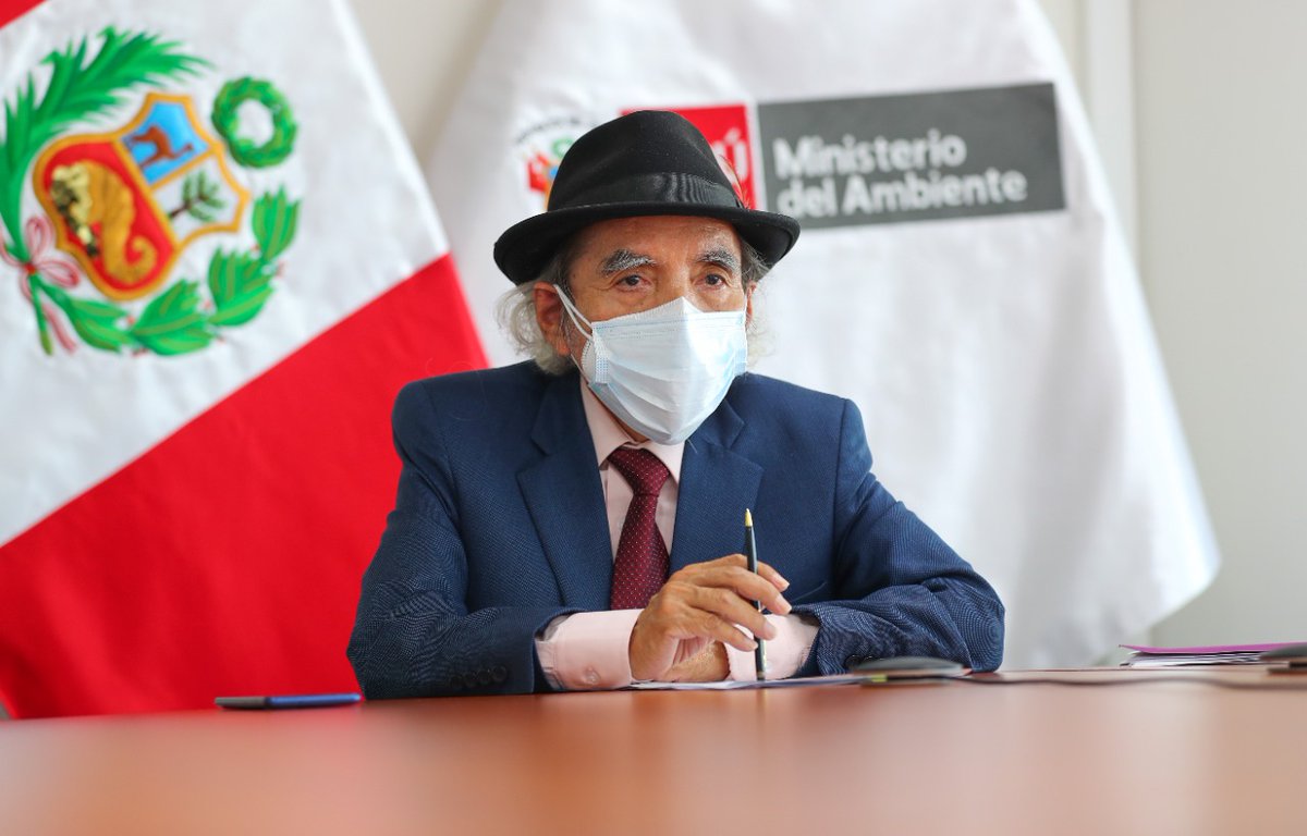 MinamPeru's tweet photo. 📢 Ministro del Ambiente, @modestomontoya, y viceministro @Alfredomamani_ participaron en la tercera sesión ordinaria de la Comisión Especial de Cambio Climático del @congresoperu para informar sobre los avances de la implementación del Plan Nacional de Adaptación hacia el 2050. https://t.co/0y1KvB2wWy
