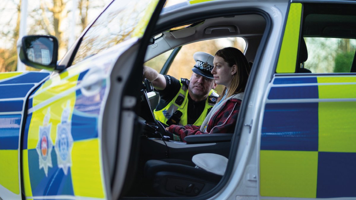 And the  winners  of our Children and Young People Postcard design competition are: 🏆 Senior Design: Abigail McCarthy, Brighton and  🏆 Junior Design: Finley Pattenden, from Lewes. 👏  Last Friday Finley and Abigail met the Chief and enjoy some police-related activities.