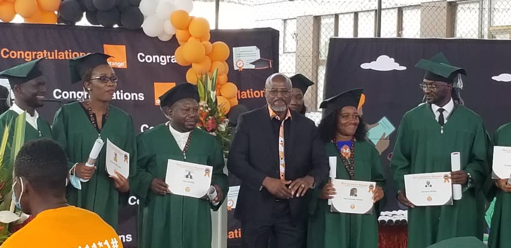 diarra10esel's tweet photo. Ca fait du bien!😊
Merci
#OCMP
@Orange_Cameroun
@DEC_OrangeCM
@Patrick_Benon
@RichNadAB https://t.co/vofz9oOXTH